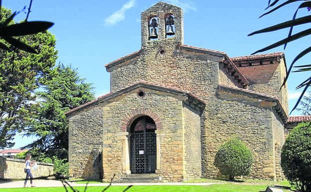 Los expertos defienden el revoco de Santullano solo si es la mejor vía para conservar las pinturas