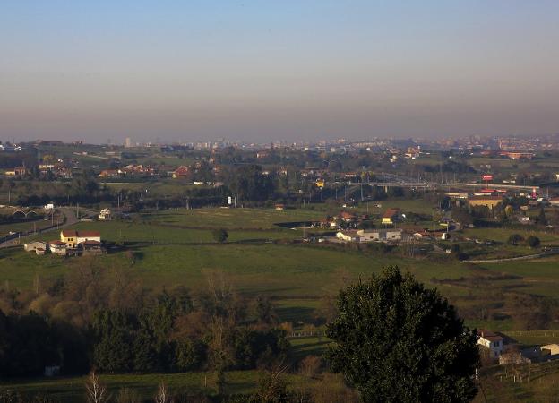 El Principado prepara un plan de calidad del aire que elevará a «peligrosos» límites ahora permitidos