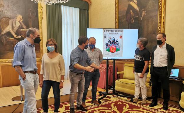 El Telecable presentó el III Trofeo de la Manzana