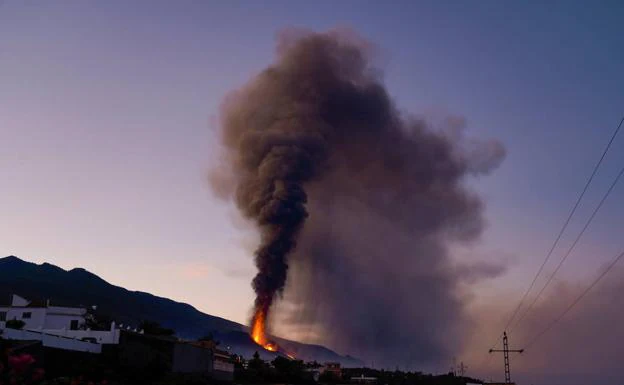 La nube de dióxido de azufre del volcán de La Palma llega al Caribe