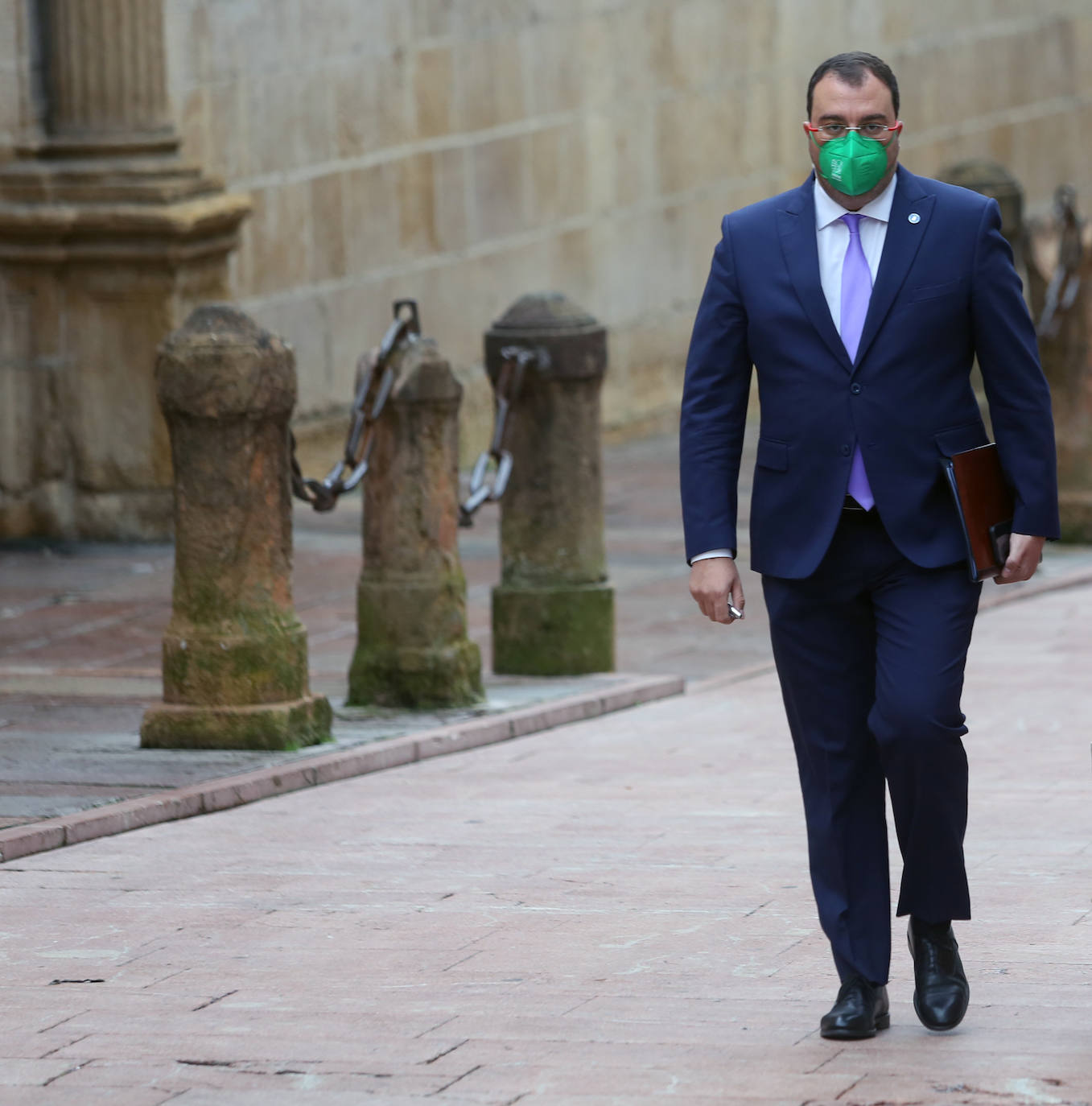 Adrián Barbón continuará como secretario general de la FSA-PSOE