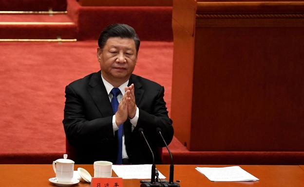 El presidente chino, Xi Jinping, este sábado en Pekín en un acto conmemorativo./n. celis / afp