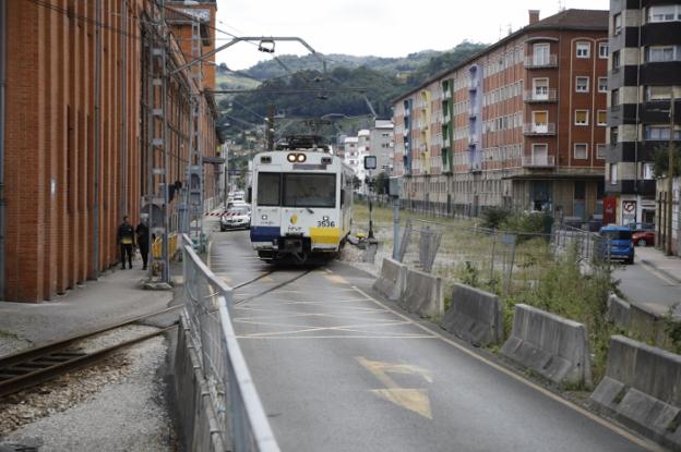 El soterramiento de Langreo cuesta 600.000 euros al mes desde hace más de una década