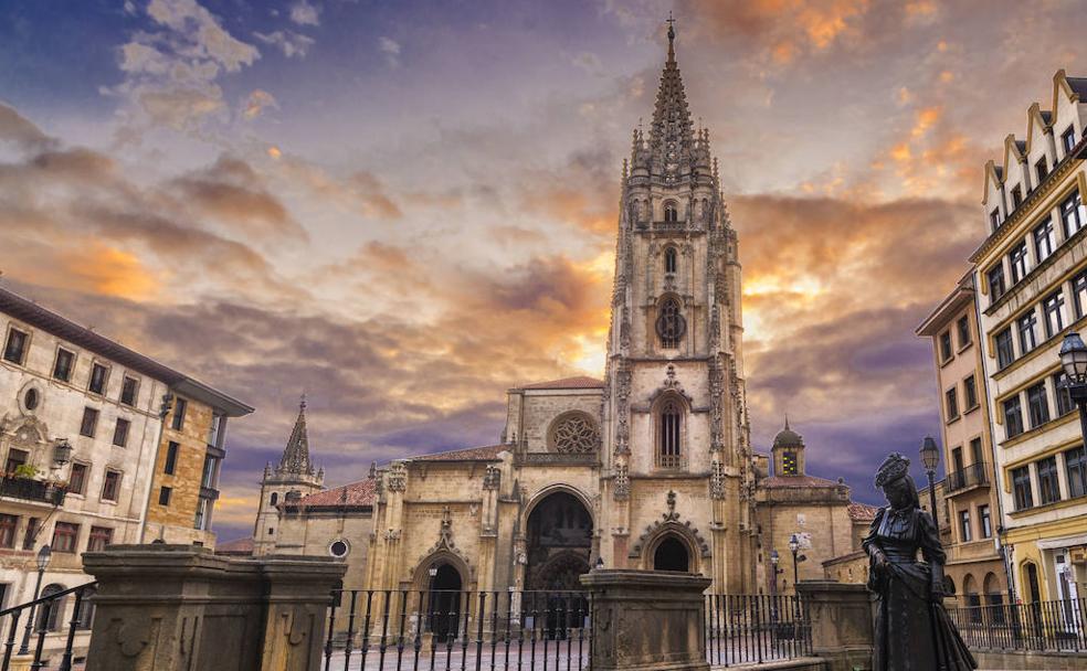 1.200 años de historia de la Catedral de Oviedo