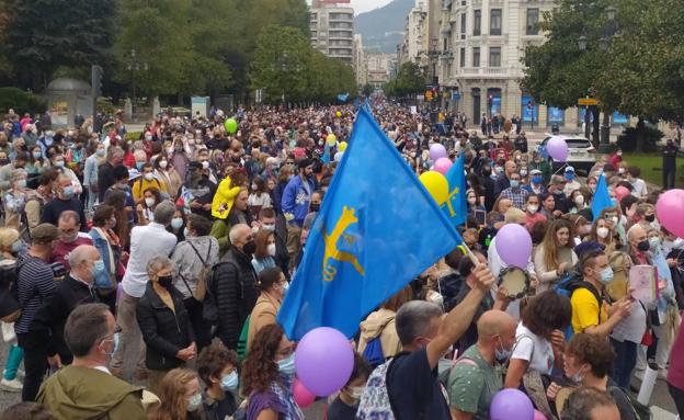 «El año que viene celebraremos este día como la primera fiesta de la oficialidad»
