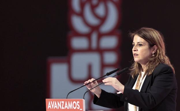Adriana Lastra llama a la unión de los socialistas para frenar a una derecha instalada en «la división de los españoles»