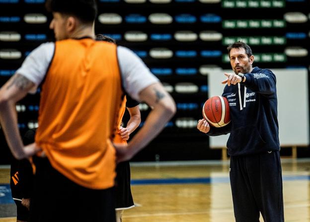 El Unicaja Oviedo busca prolongar su prometedor arranque liguero