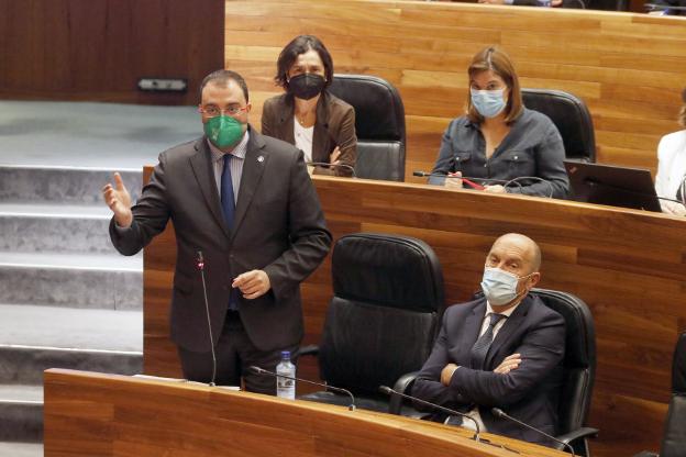 El asturiano no será lengua vehicular en Educación ni se exigirá para ser funcionario del Principado