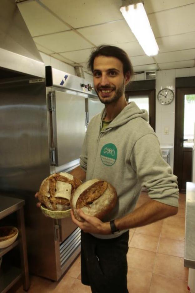 De Venecia a Xixún para elaborar pan de masa madre