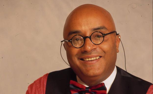 El reivindicativo discurso del hijo de Andrés Montes: «Fue uno de los primeros menas»