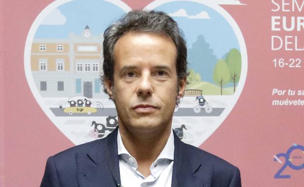 Cuesta llama «desleales» a los diputados críticos y pide que se les sancione