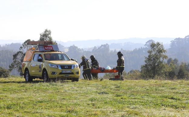 Simulacro de accidente aéreo con trece pasajeros en el Aeropuerto de Asturias