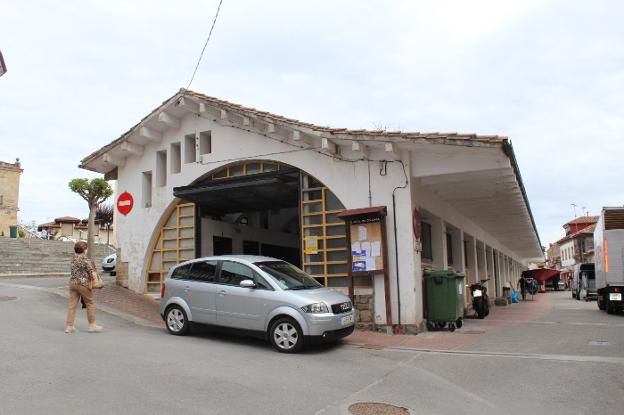 La plaza de abastos de Colunga será un «lugar de encuentro y de desarrollo económico»