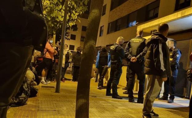 Testigos del crimen del niño de Lardero: «Lo encontraron con la puerta abierta y con el niño en brazos, ya inconsciente»