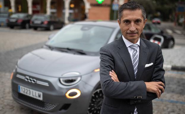 «La Administración tendría que hacer un poco más para impulsar el coche eléctrico»