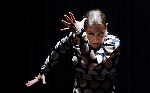 Sara Baras, Carles Sans, Leo Bassi, Carlos Nuñez y Ana Belén llegan al Jovellanos