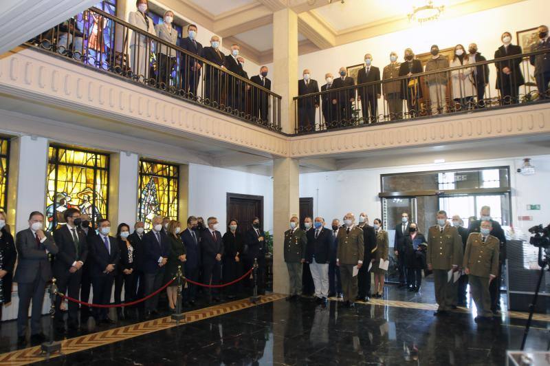 Once condecoraciones para celebrar el Día de la Delegación de Oviedo