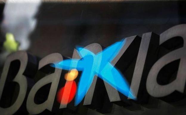 El importante aviso a los clientes de CaixaBank y Bankia