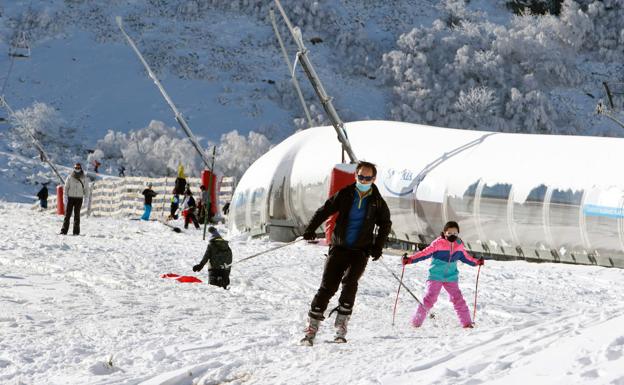 La temporada de esquí en Asturias, del 26 de noviembre al 17 de abril