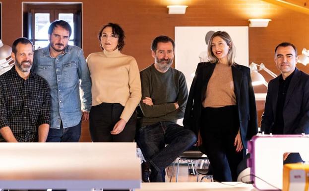 'Balenciaga' será la primera producción española original de Disney+