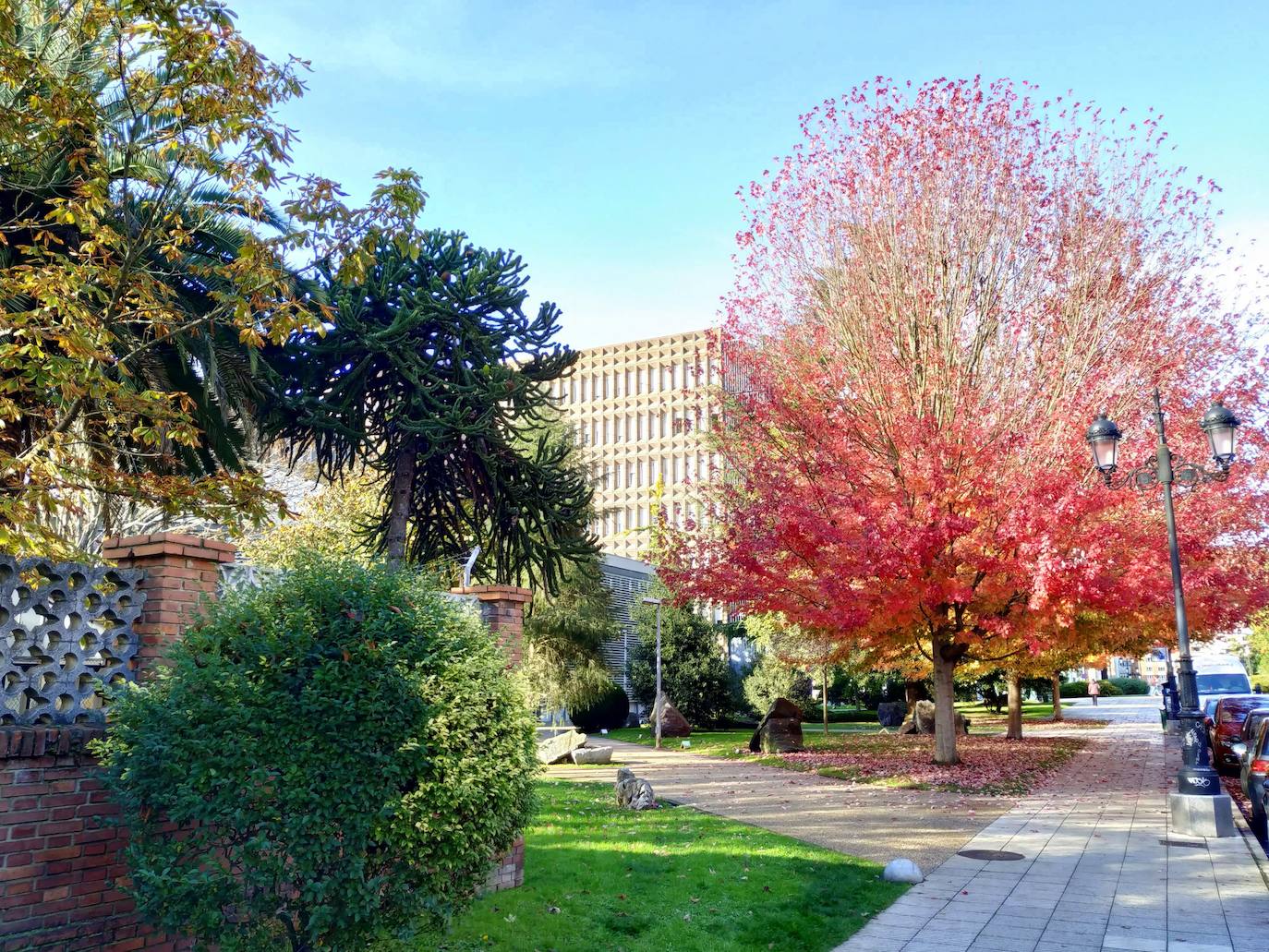 Exotismo y orientalismo en el jardín geológico de Oviedo