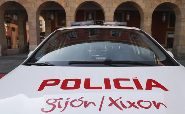 Detenida una pareja en Gijón por robar en un supermercado y golpear a una dependienta