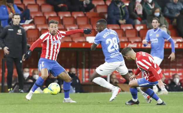 El Sporting digiere su último tropiezo en un entrenamiento regenerativo