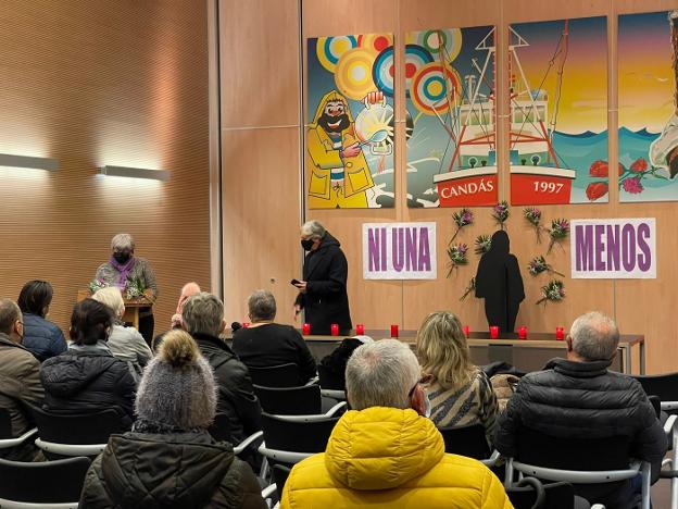 Candás recuerda a las víctimas de la violencia de género