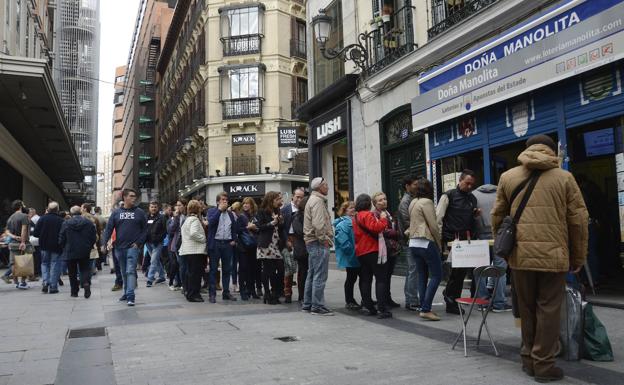 ¿Hay una edad mínima para comprar un décimo de Lotería de Navidad?