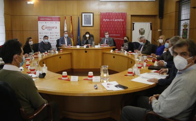 Carreño y la Cámara de Comercio impulsan el desarrollo del polígono de La Granda II