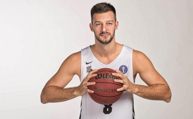 Muere Stevan Jelovac a los 32 años tras no superar un derrame cerebral