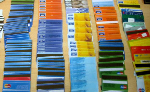 Descubren más de 4 millones de tarjetas bancarias a la venta en Internet