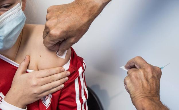 Asturias vacunará a los niños de entre 5 y 12 años a través de los pediatras de Atención Primaria