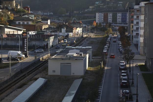 Arbesú tilda de «falsa» la falta de consenso con el proyecto del soterramiento de Feve