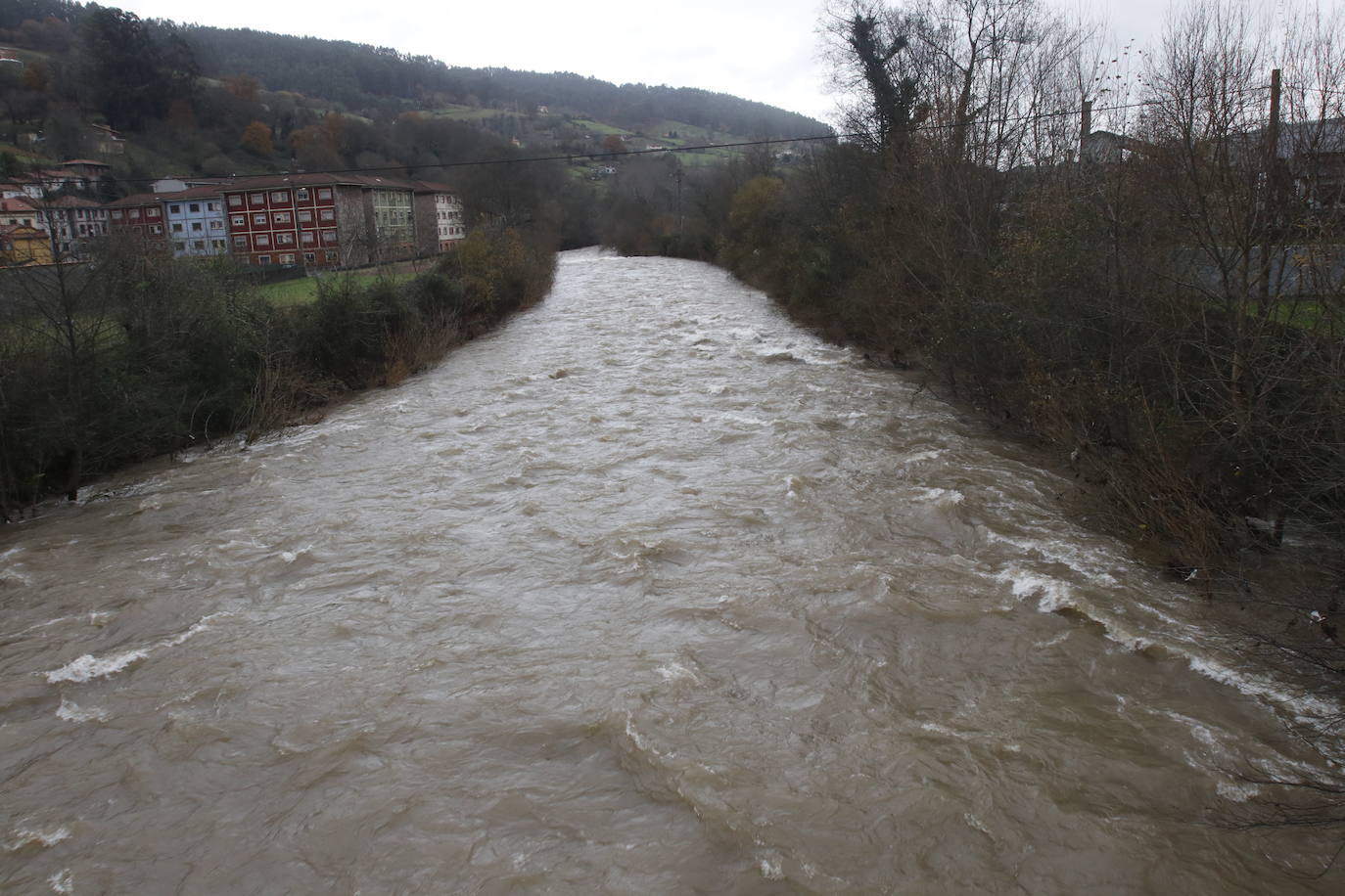 Alto caudal en el Nalón, el Trubia y el Nora