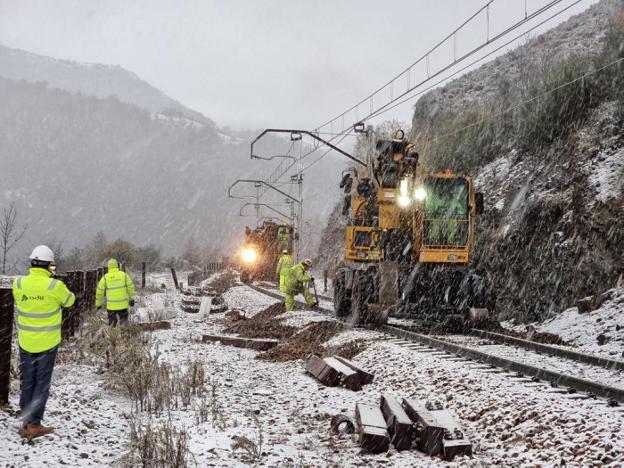 Asturias suma 77 días de intensa lluvia en los últimos 100 y bate récords de pluviosidad