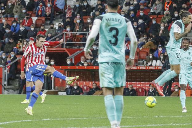 Episodio de alta tensión entre David Gallego y Javi Rico tras el partido