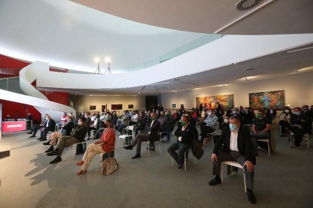 El Niemeyer prevé aumentar un 21% los ingresos y un 42% los gastos de actividad