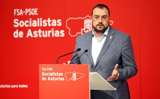 Barbón: «Si los presupuestos no se aprueban es porque alguien no está pensando en Asturias»