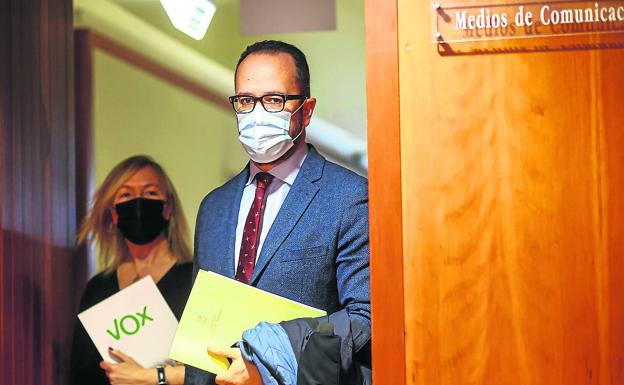 PSOE y Cs negocian los últimos flecos que permitirán aprobar los presupuestos