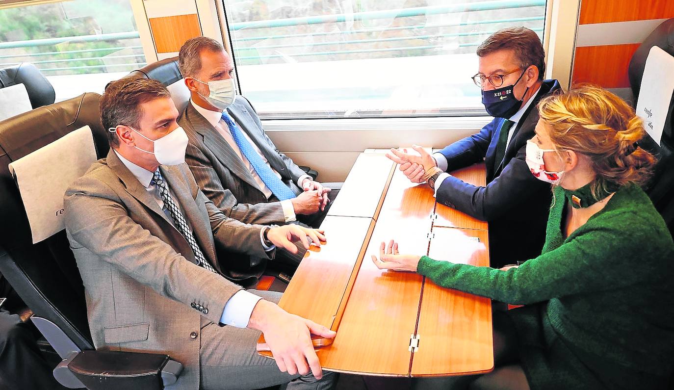 Galicia ya está conectada con Madrid con AVE año y medio antes de que lo haga Asturias