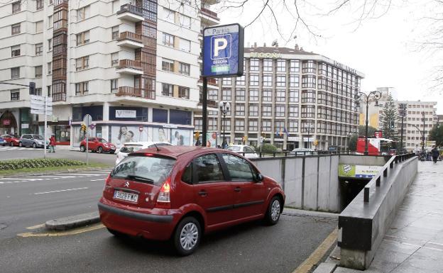 Los cinco aparcamientos subterráneos de Gijón de más capacidad suben sus tarifas en enero