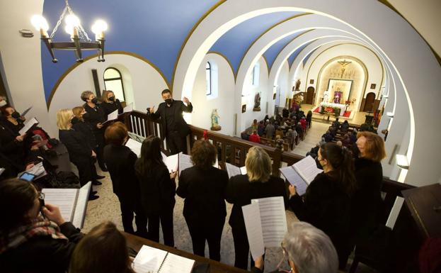 Lugones despide a una «mujer buena que se dedicó en cuerpo y alma a la Coral Polifónica de San Félix»