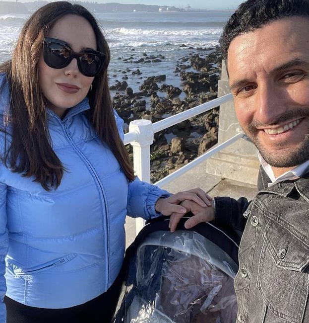 Deva, la sobrina de Cristiano Ronaldo, ya pasea por Gijón