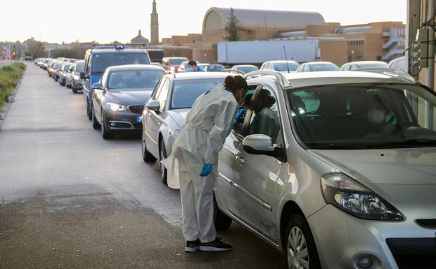 Sanidad plantea acabar con las cuarentenas en la educación