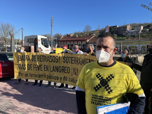 Los vecinos de Langreo estudian judicializar el convenio del soterramiento «por incumplimiento»