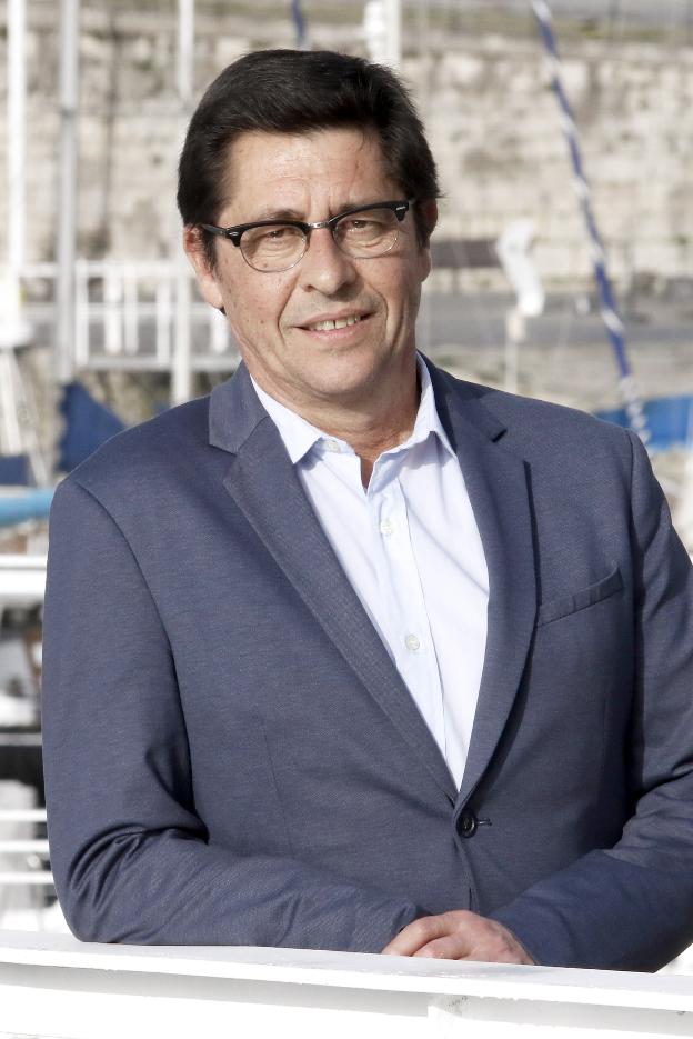 La expulsión de los dos diputados críticos de Cs se decidirá en Madrid si no se van antes