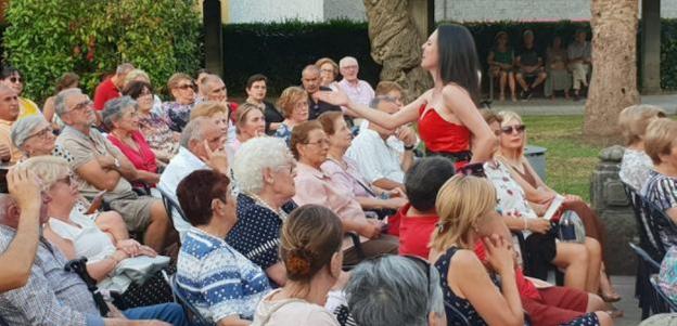 Susana Gudín no canta 'solo zarzuela'