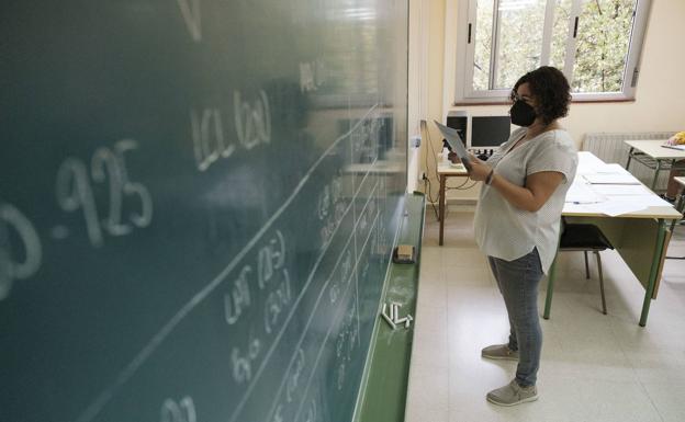 Educación hace un llamamiento «exprés» a los profesores interinos para que puedan incorporarse en 24 horas