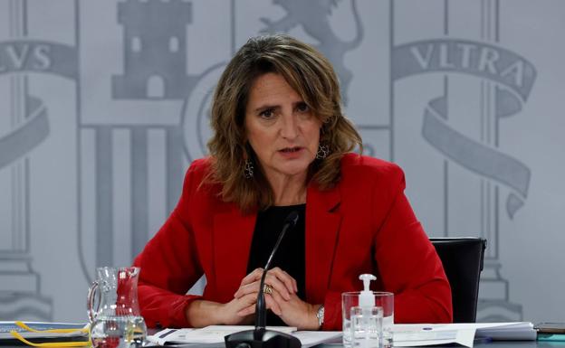 Ribera sostiene que los «temores» de los pescadores hacia la eólica marina «no se corresponden a la realidad»